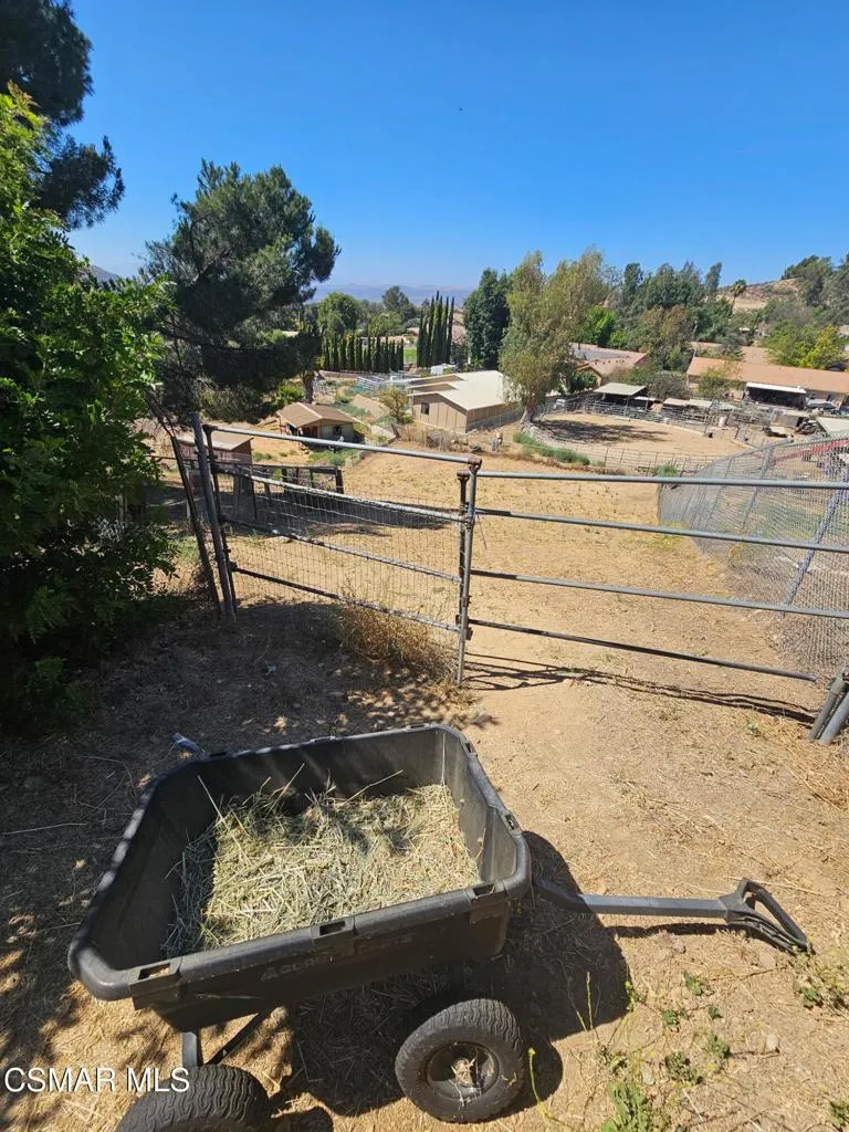 1287 Nonchalant Drive Simi Valley, CA 93065