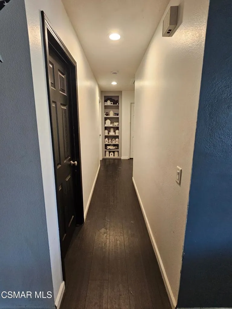 1287 Nonchalant Drive Simi Valley, CA 93065