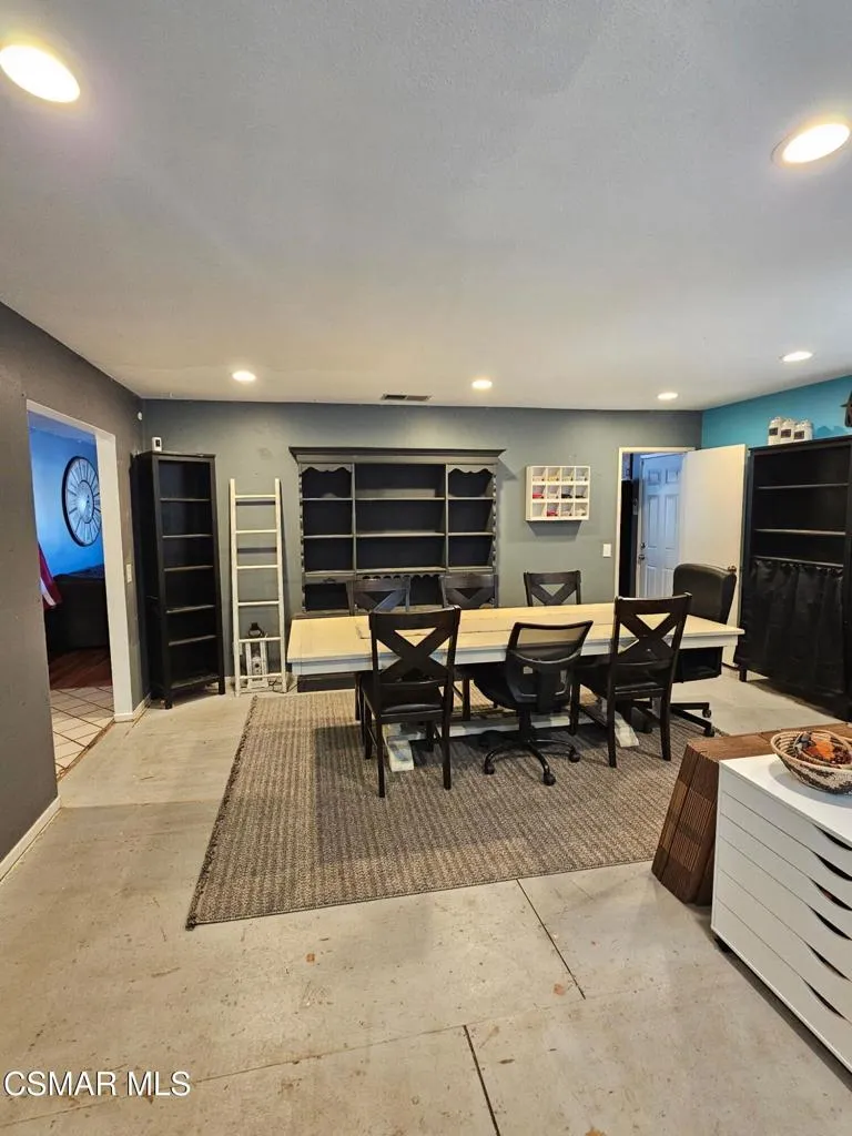 1287 Nonchalant Drive Simi Valley, CA 93065