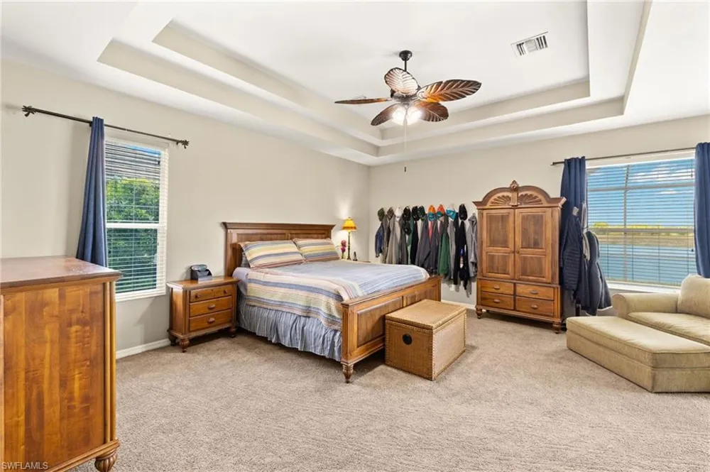 2115 Grove Drive Naples, FL 34120
