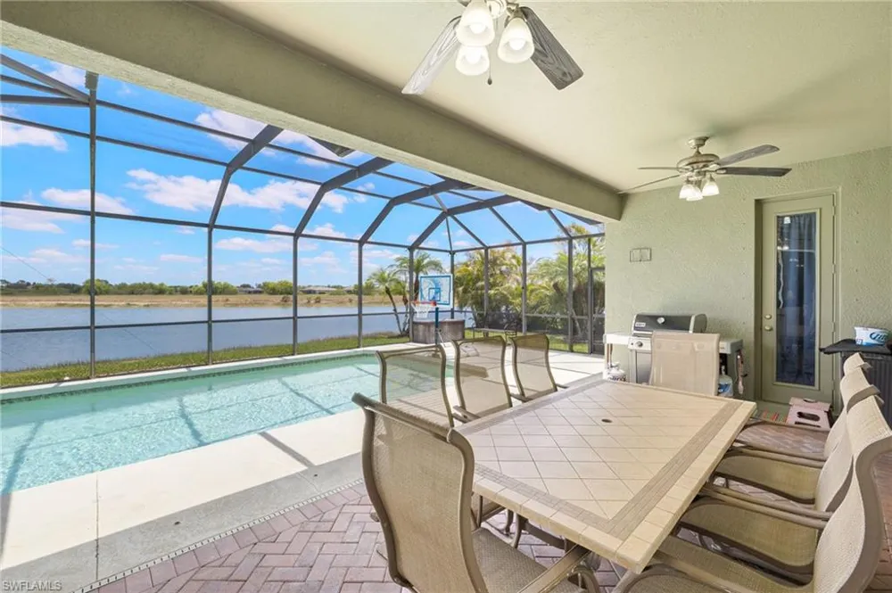 2115 Grove Drive Naples, FL 34120