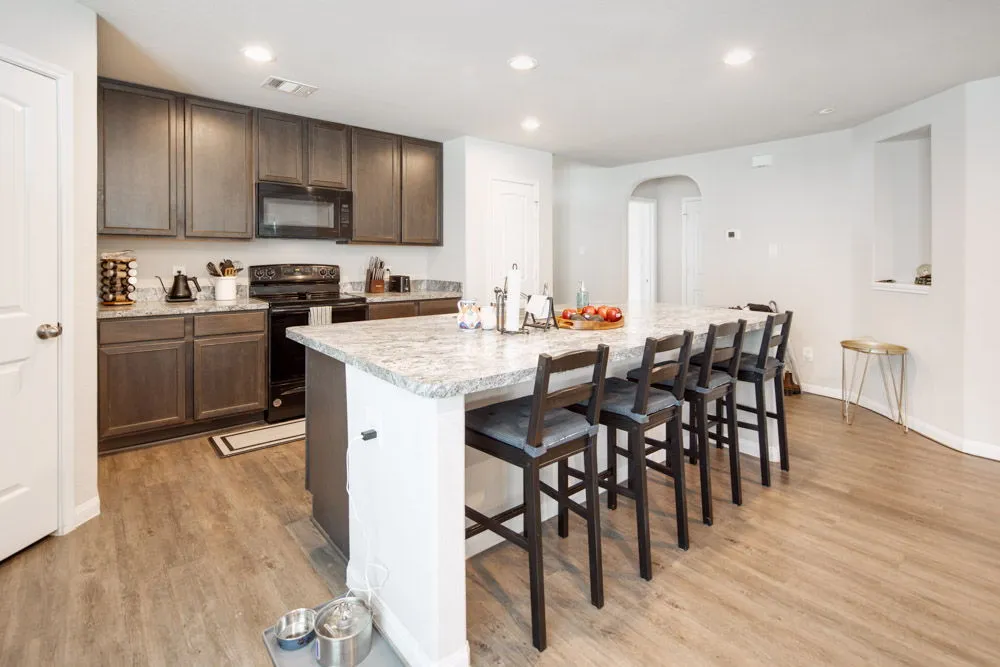 947 Harper Lane Bryan, TX 77803