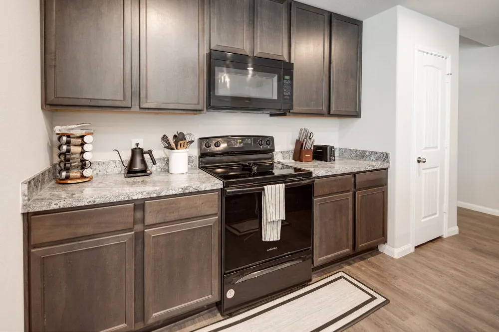 947 Harper Lane Bryan, TX 77803