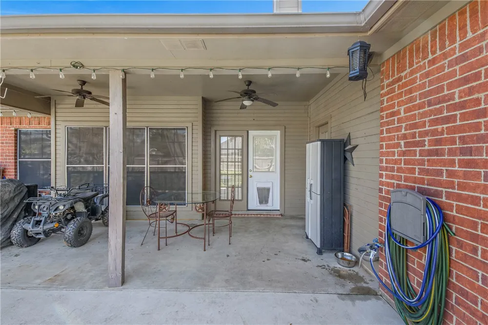 5705 Timberton Drive Bryan, TX 77802