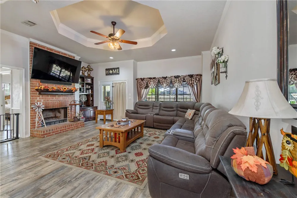 5705 Timberton Drive Bryan, TX 77802