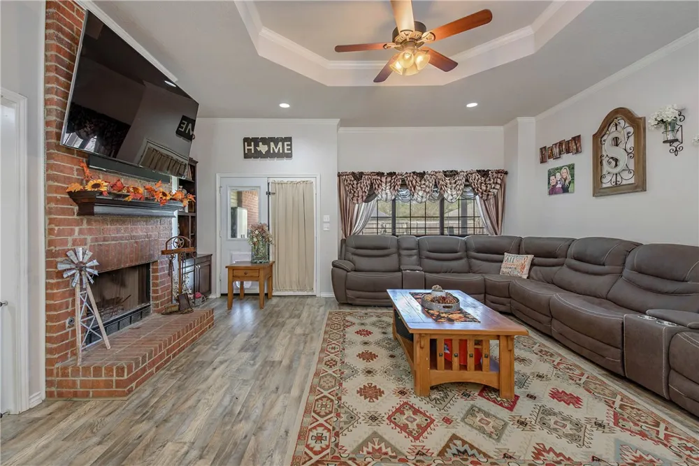5705 Timberton Drive Bryan, TX 77802