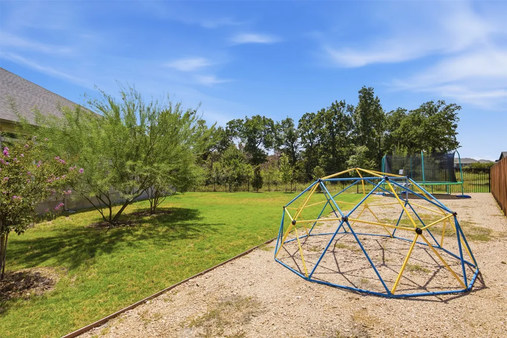 501 Great Lawn Cove Liberty Hill, TX 78642