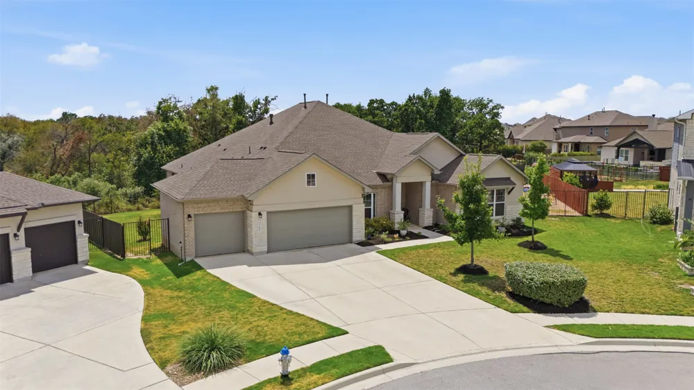 501 Great Lawn Cove Liberty Hill, TX 78642