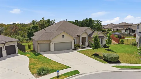 501 Great Lawn Cove