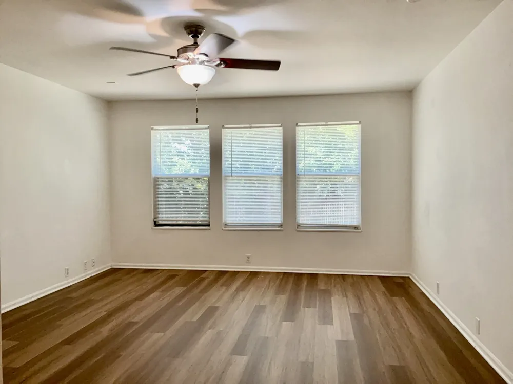 789 Kingfisher Lane Leander, TX 78641