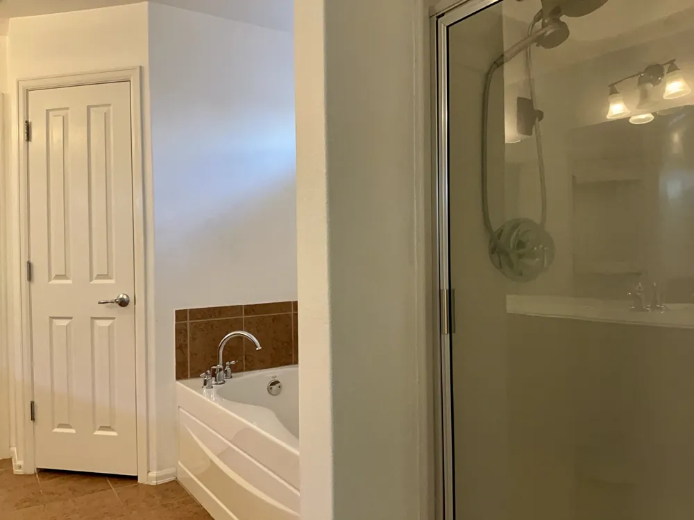 789 Kingfisher Lane Leander, TX 78641