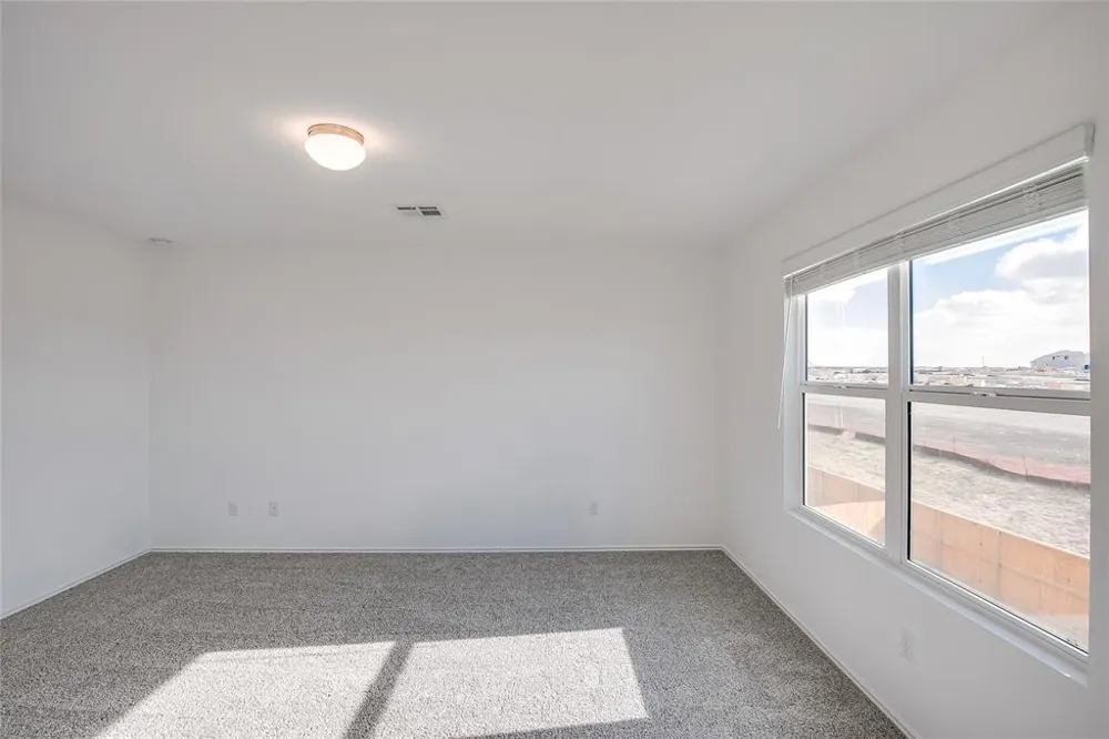 140 Joe Kidd Lane Jarrell, TX 76537