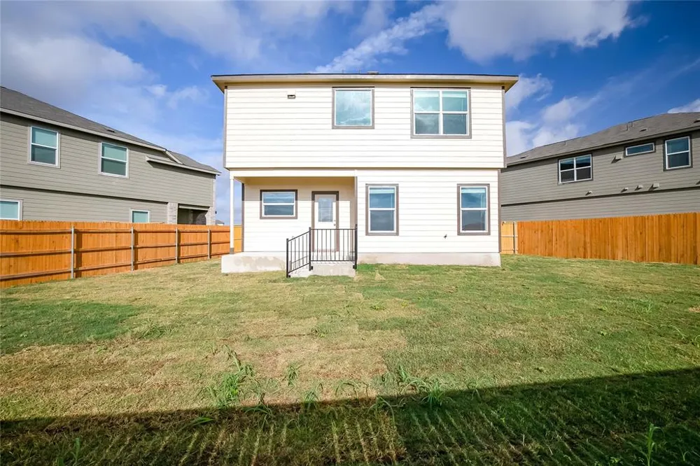 140 Joe Kidd Lane Jarrell, TX 76537