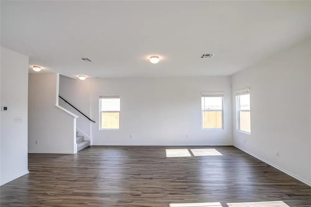 140 Joe Kidd Lane Jarrell, TX 76537