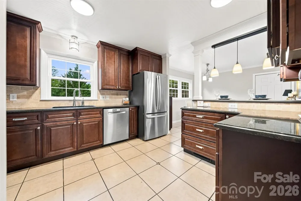 2219 36th Avenue NE Hickory, NC 28601