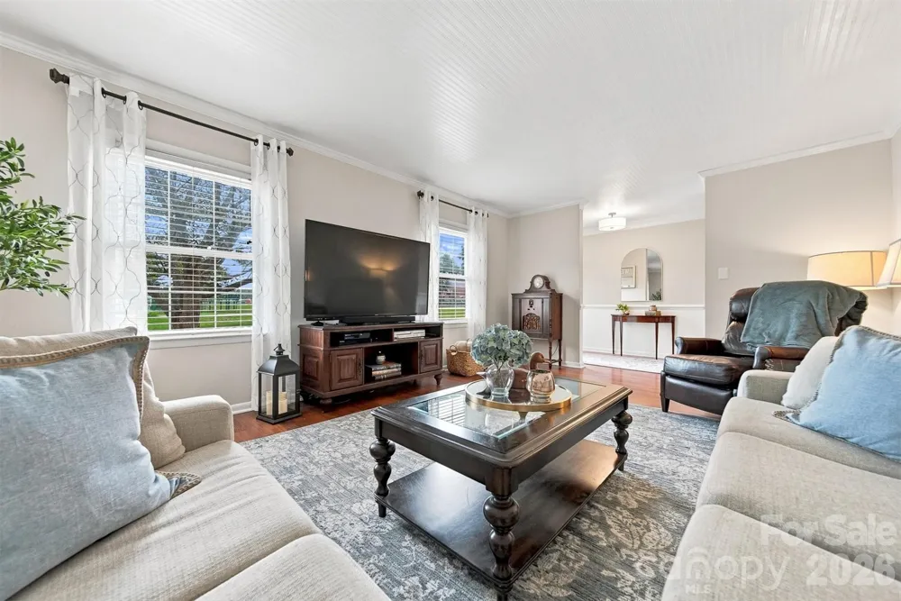 2219 36th Avenue NE Hickory, NC 28601