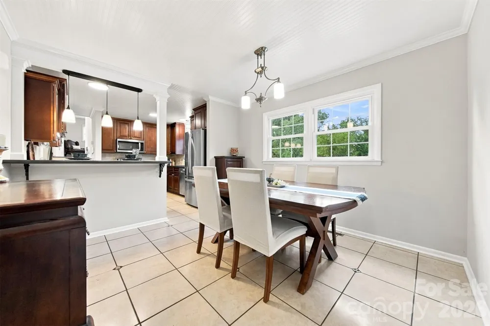 2219 36th Avenue NE Hickory, NC 28601