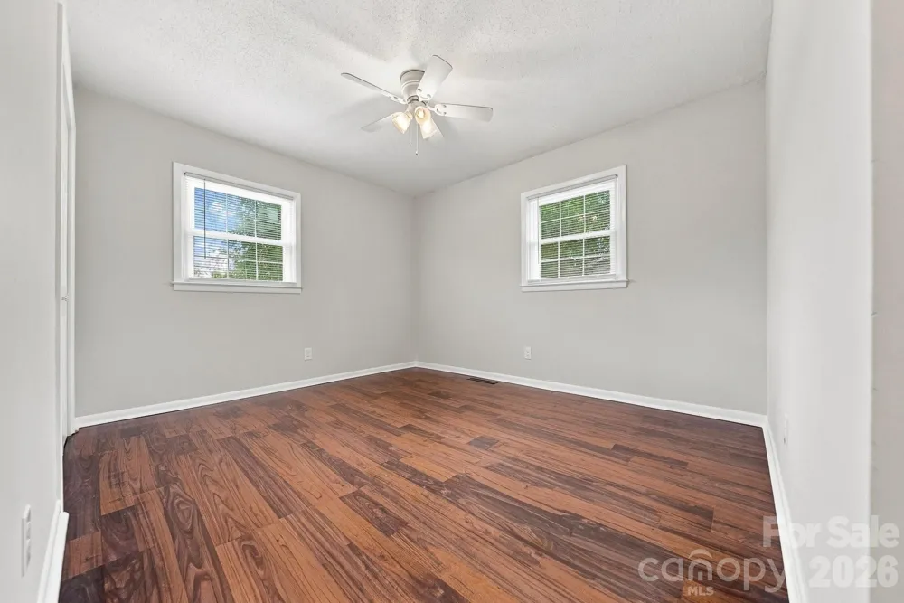 2219 36th Avenue NE Hickory, NC 28601