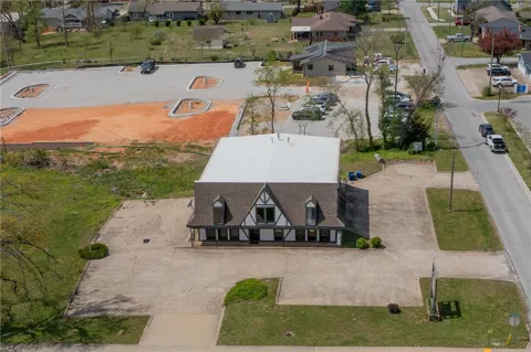 615 Walton Boulevard #201B
