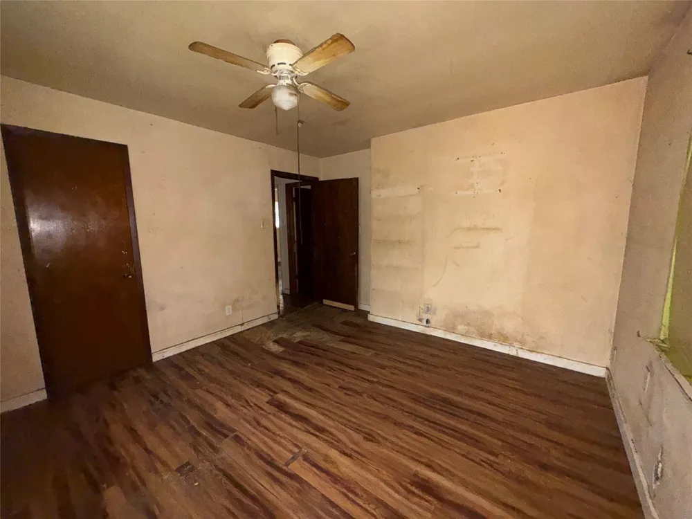 201 Waikiki Trail Tool, TX 75143
