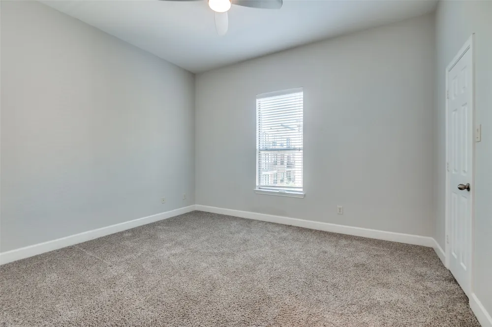 909 City Side Lane Dallas, TX 75201