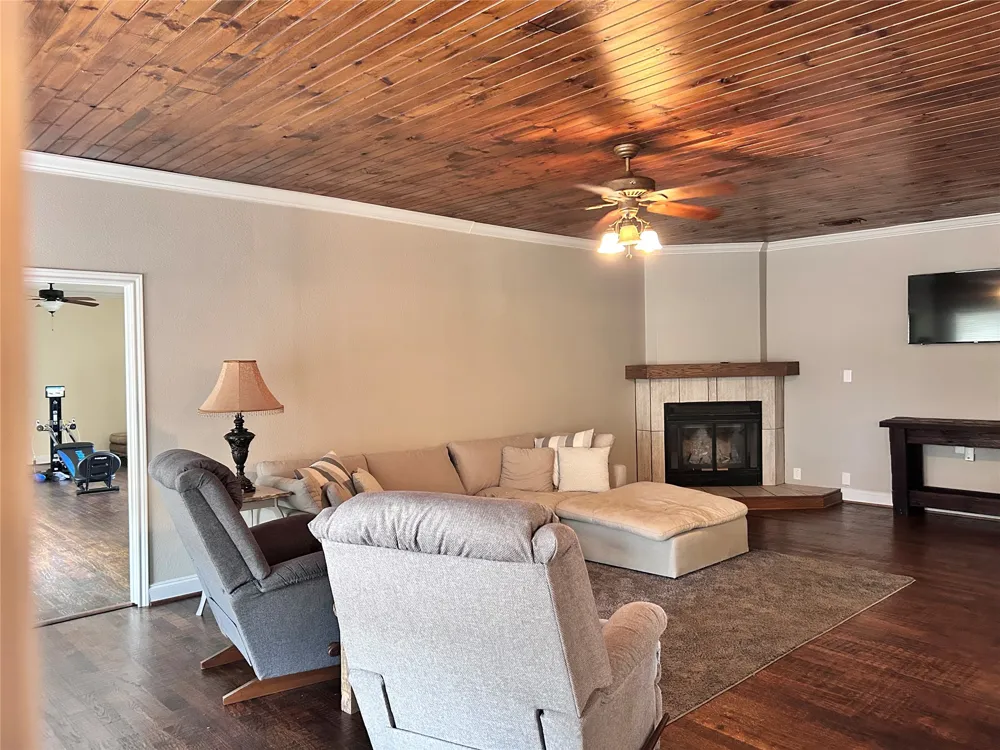 8127 County Road 172 Celina, TX 75009
