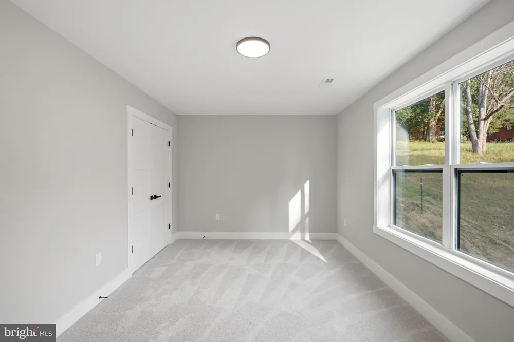 270 COUNTRY ROAD Harpers Ferry, WV 25425