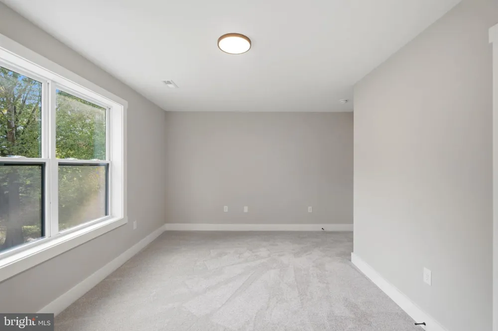 270 COUNTRY ROAD Harpers Ferry, WV 25425