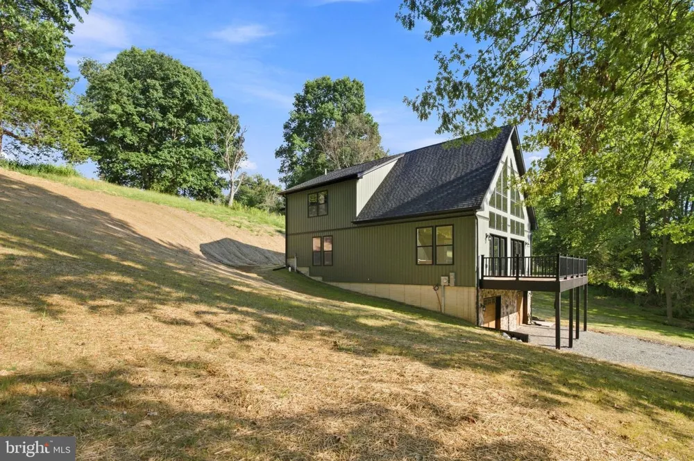270 COUNTRY ROAD Harpers Ferry, WV 25425