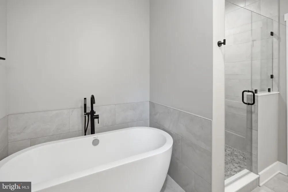 270 COUNTRY ROAD Harpers Ferry, WV 25425