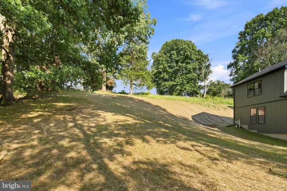 270 COUNTRY ROAD Harpers Ferry, WV 25425