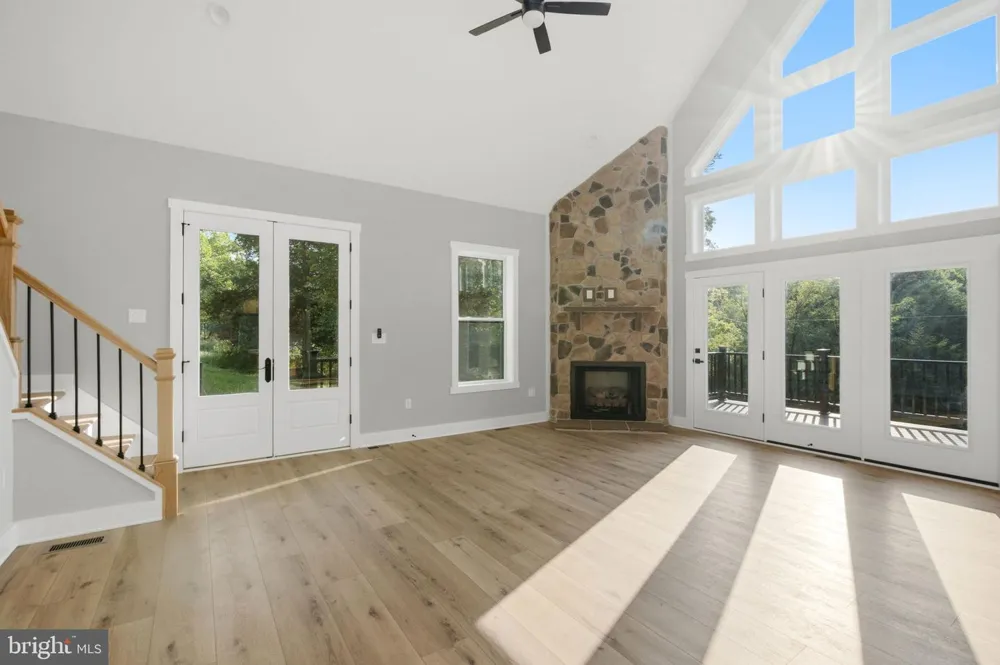 270 COUNTRY ROAD Harpers Ferry, WV 25425