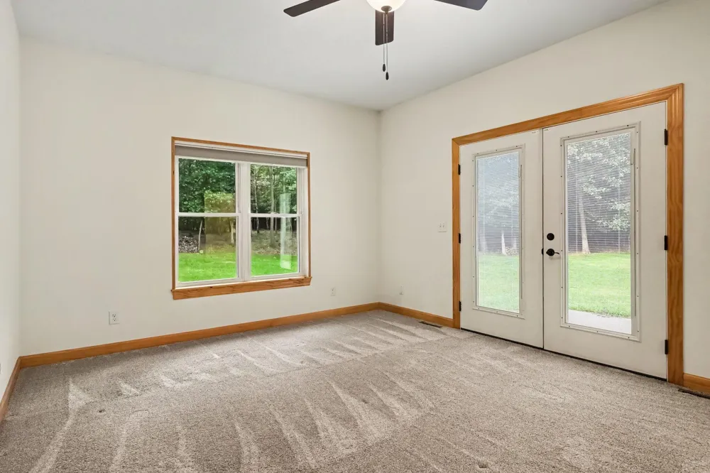 69624 Gumwood Road Niles, MI 49120