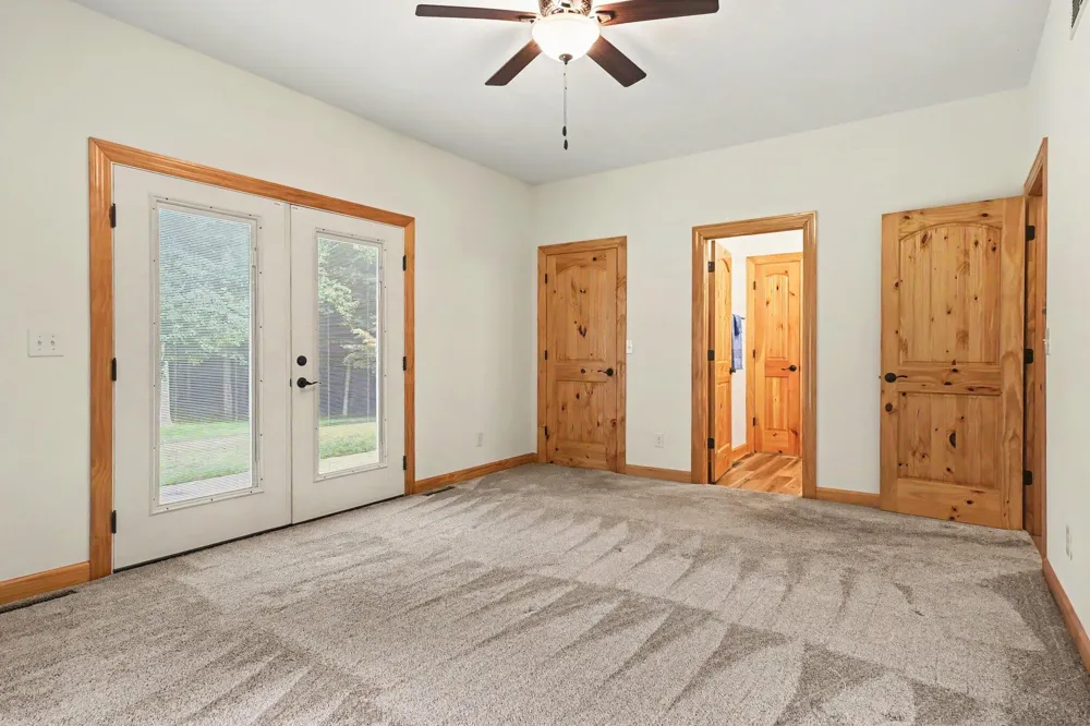 69624 Gumwood Road Niles, MI 49120