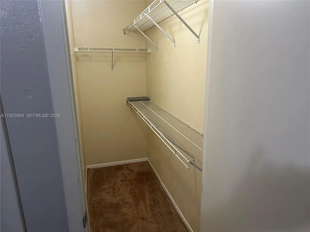 4000 SW 23rd St #2-301 Gainesville, FL 32608