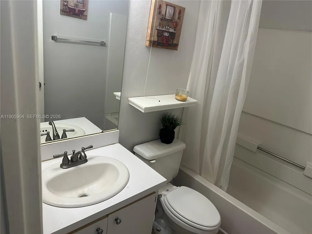 4000 SW 23rd St #2-301 Gainesville, FL 32608