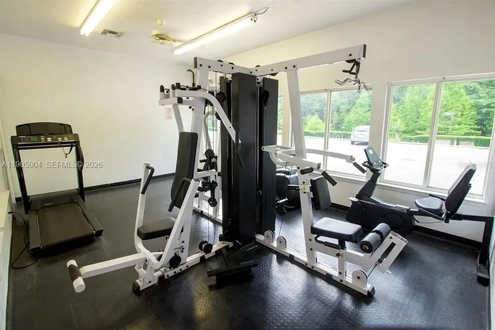 4000 SW 23rd St #2-301 Gainesville, FL 32608
