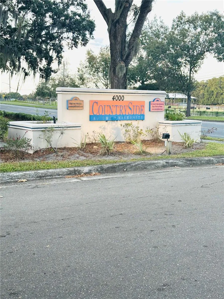 4000 SW 23rd St #2-301 Gainesville, FL 32608