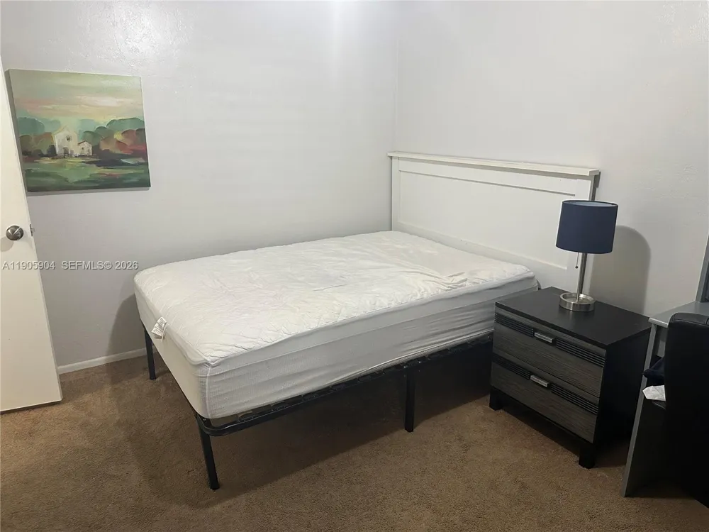 4000 SW 23rd St #2-301 Gainesville, FL 32608