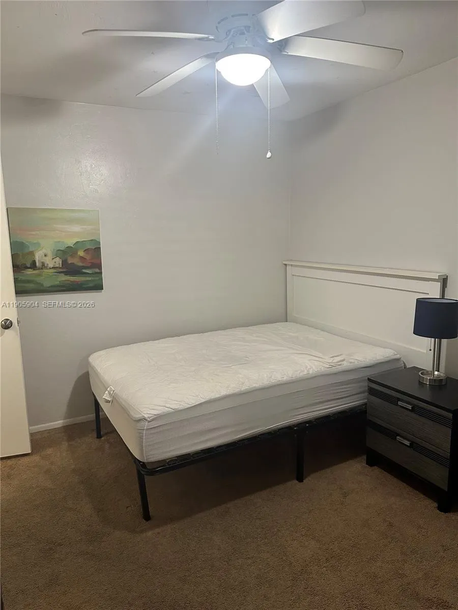 4000 SW 23rd St #2-301 Gainesville, FL 32608