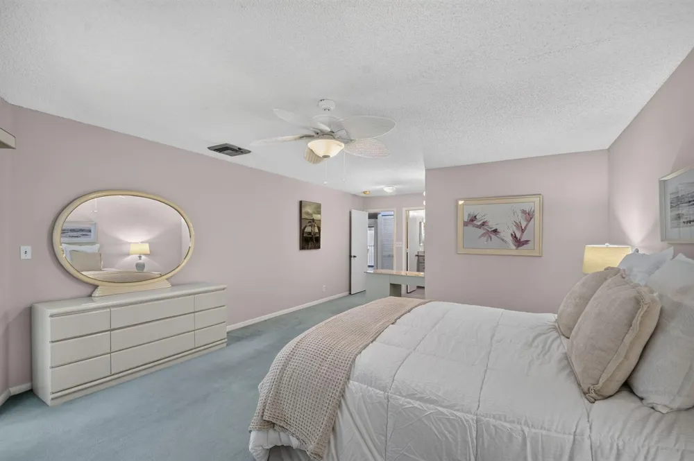 5801 Ocean Boulevard Ocean Ridge, FL 33435