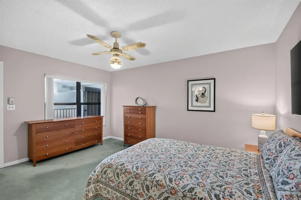 5801 Ocean Boulevard Ocean Ridge, FL 33435
