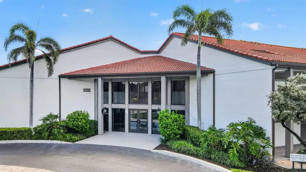 5801 Ocean Boulevard Ocean Ridge, FL 33435