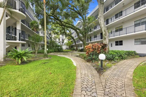 3280 Spanish Moss Terrace #401