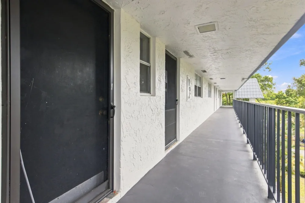3280 Spanish Moss Terrace #401 Lauderhill, FL 33319