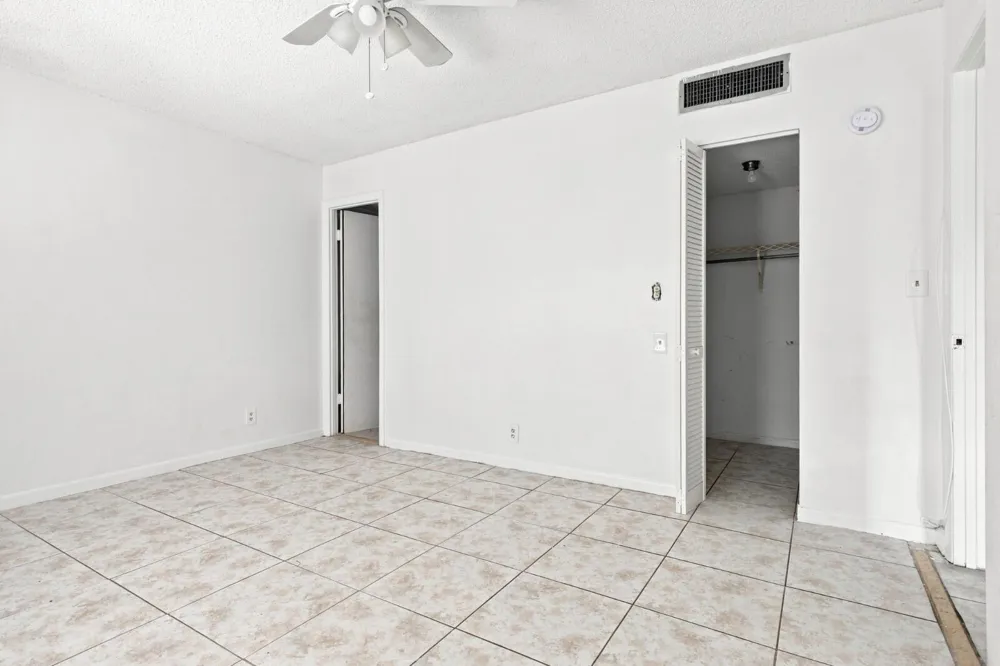 3280 Spanish Moss Terrace #401 Lauderhill, FL 33319