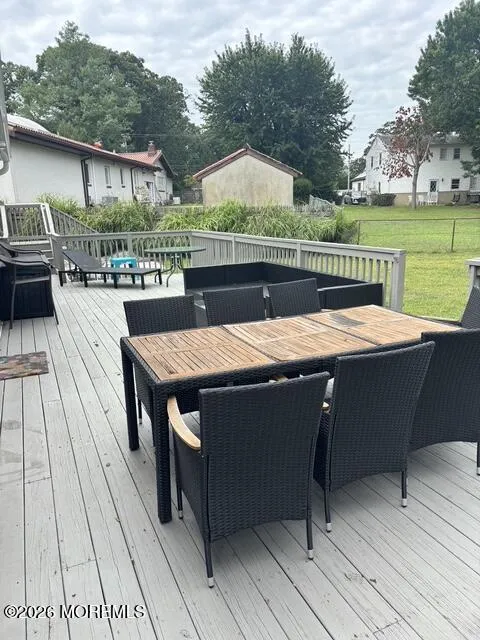 33 Barbara Lane Oakhurst, NJ 07755