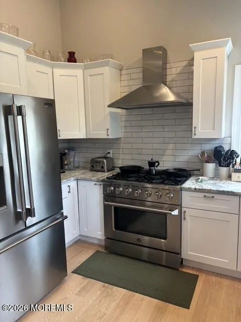 33 Barbara Lane Oakhurst, NJ 07755