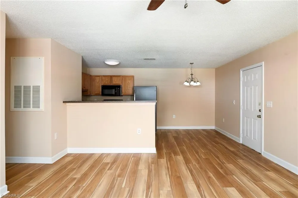 1840 Crest Hollow Drive #101 Winston-Salem, NC 27103