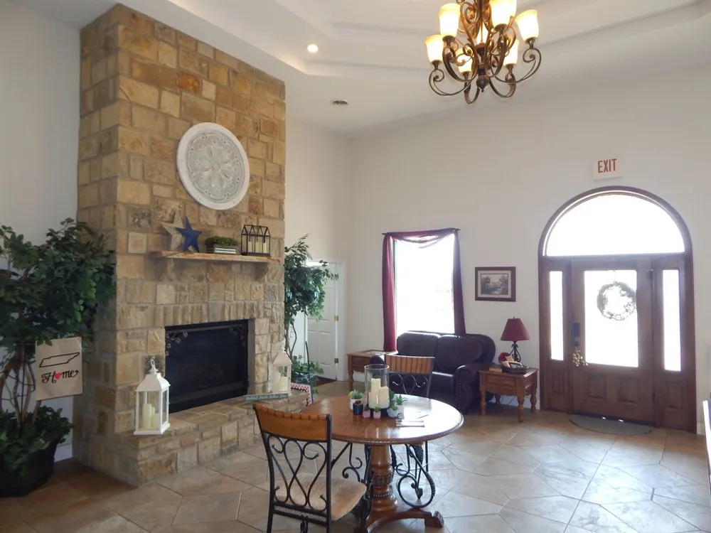 2348 N Main St Crossville, TN 38555